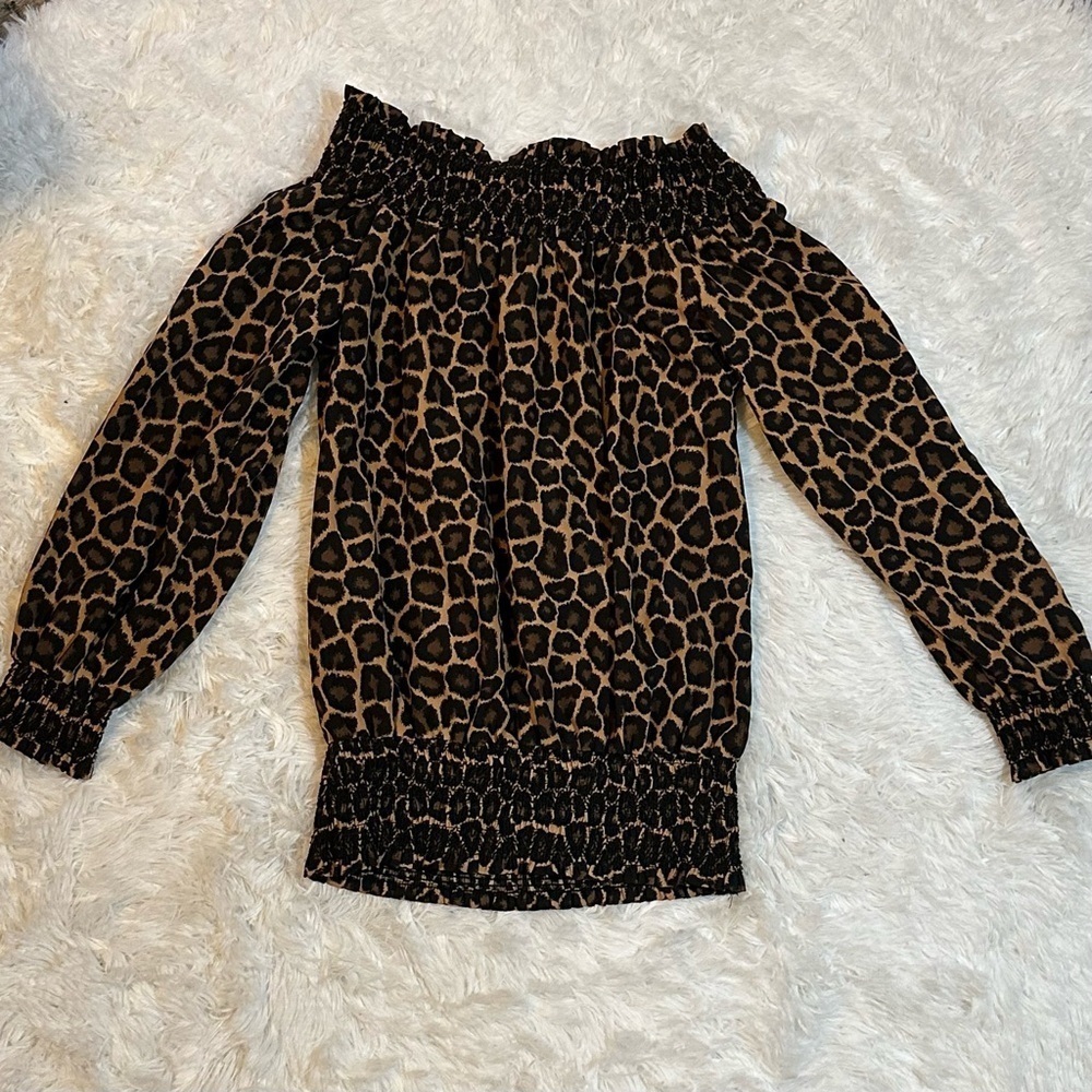 Micheal by Micheal Kors | Off shoulder leopard print blouse | Small - Picture 7 of 11